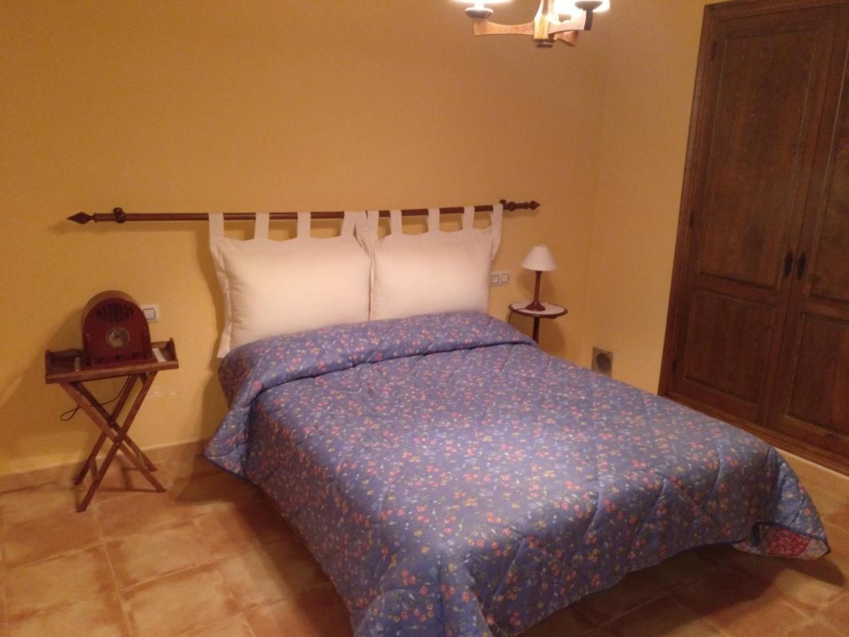 Casa Rural Amador Villarroya de los Pinares Extérieur photo