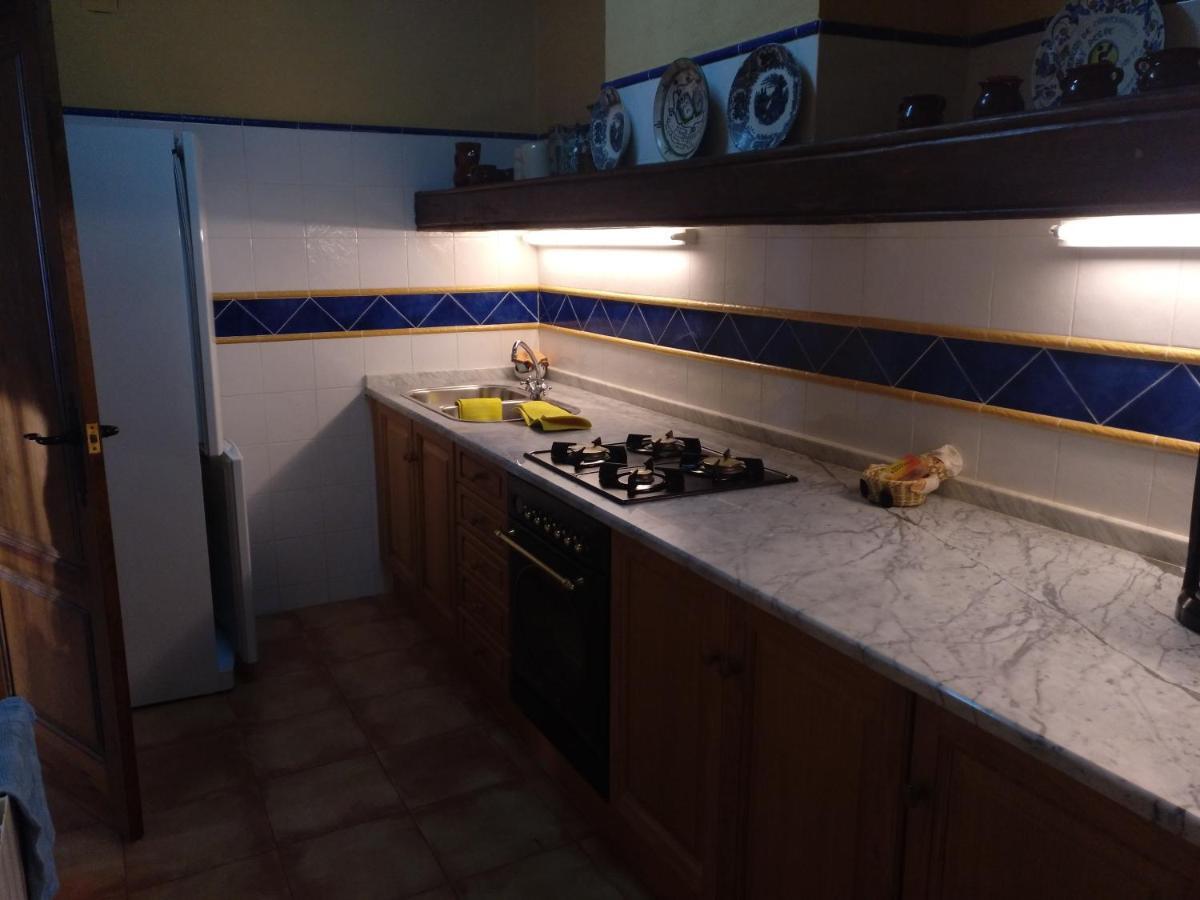 Casa Rural Amador Villarroya de los Pinares Extérieur photo
